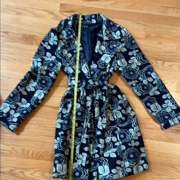 Perfect fall jacket! - Picture 6 of 8